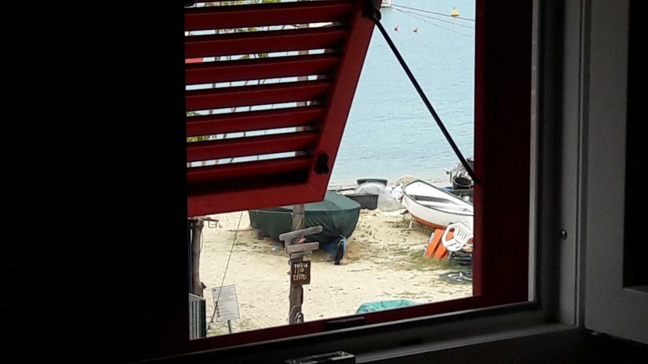 شقة Residenza Lux Fronte Mare فادو ليكوري المظهر الخارجي الصورة
